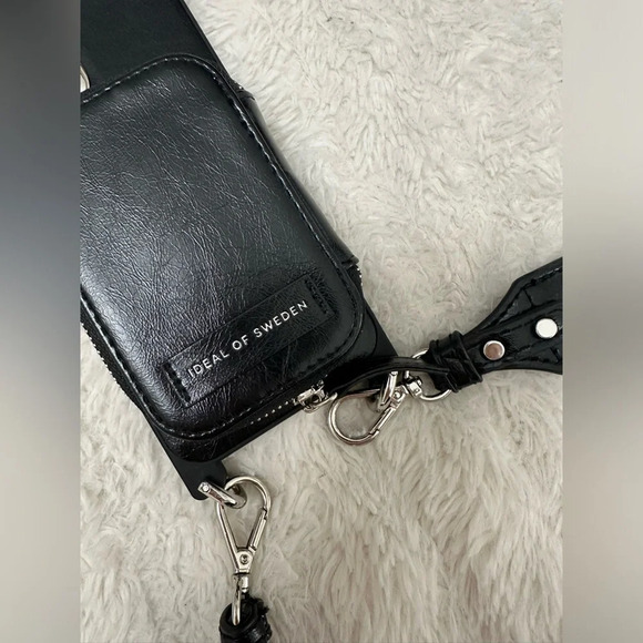 IDEAL OF SWEDEN BLACK FAUX LEATHER NECKLACE/ CROSSBODY IPHONE 12/12 PRO CASE - Picture 3 of 10